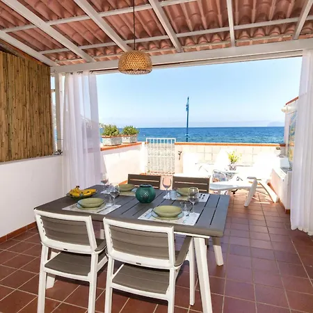 Апартаменты Casa Angela Lipari Каннето