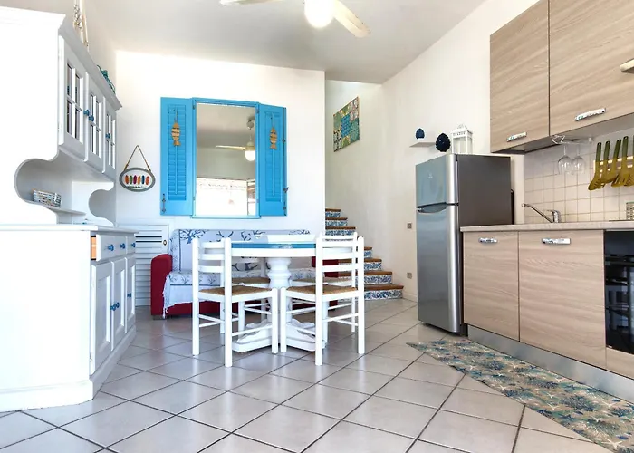 Casa Angela Lipari *